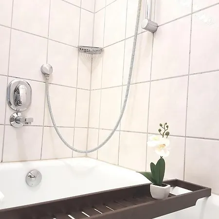 Lejlighed Urlaub Und Erholung Mit Charme Und Stil Auf Ruegen Sellin (Rugen)